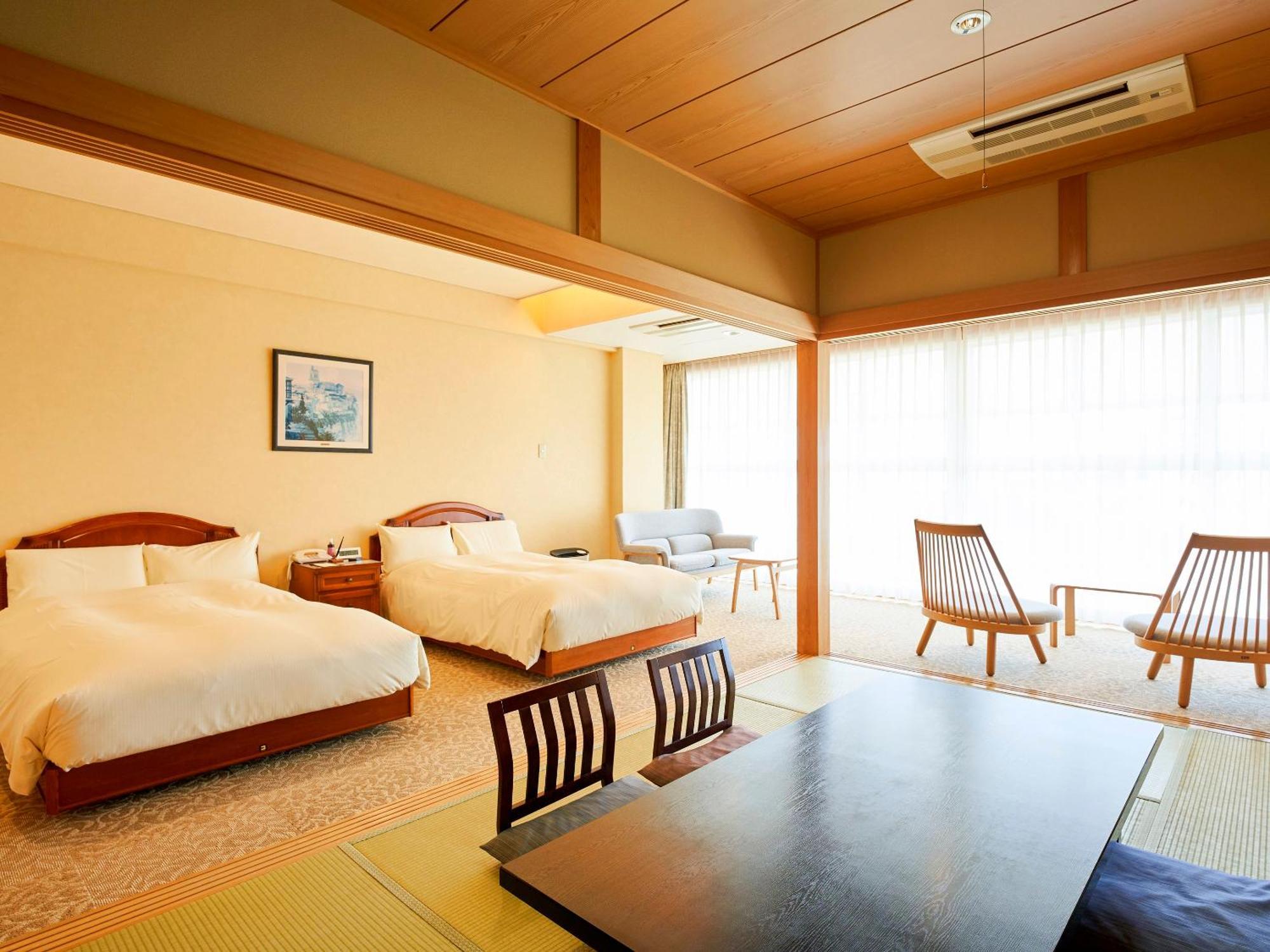 Auberge De South Terrace Shirahama Bagian luar foto