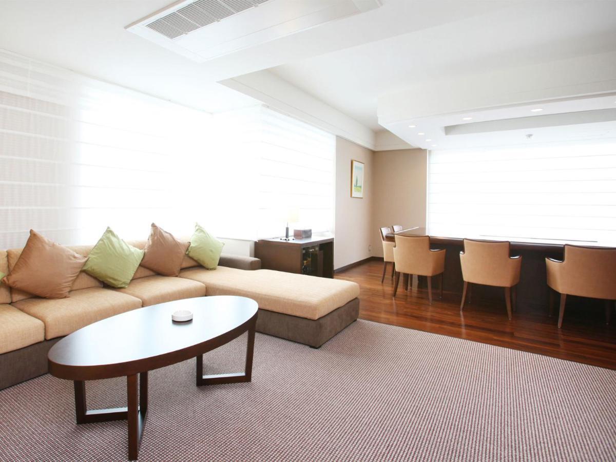 Auberge De South Terrace Shirahama Bagian luar foto